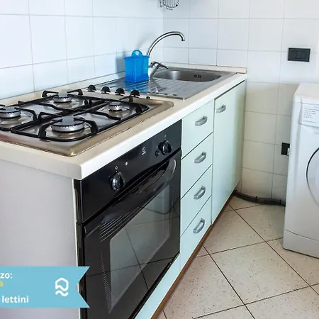 Se002 - Senigallia, Bilocale Fronte Mare Con Inclusa Apartmán *