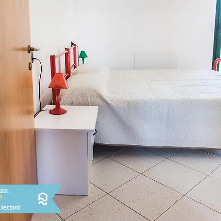 Se002 - Senigallia, Bilocale Fronte Mare Con Inclusa Senigallia